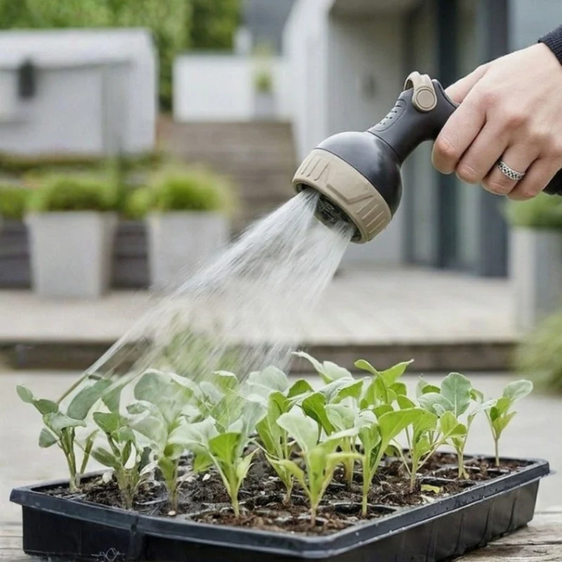 Flexibler Gartenschlauch Beige mit Brause