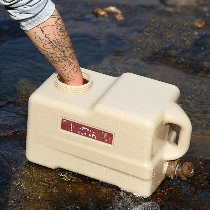 Seau à eau extérieur 12L voiture Portable de qualité alimentaire PE seau de stockage d'eau minérale pure avec robinet et couvercle réservoir d'eau en plastique