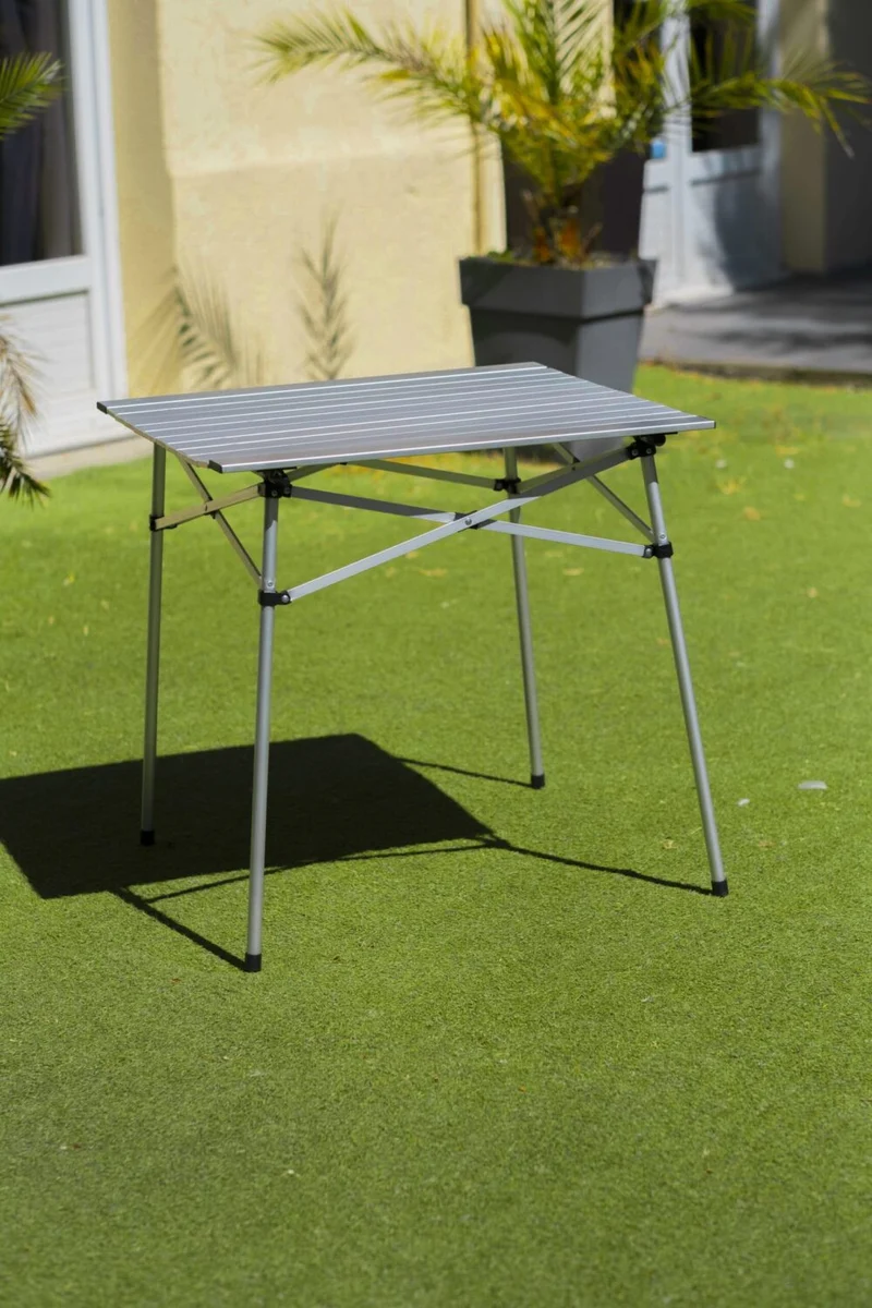 Lot de 2 tables à lattes de camping - Housse de transport inclus - 70 x 70 x 70 cm