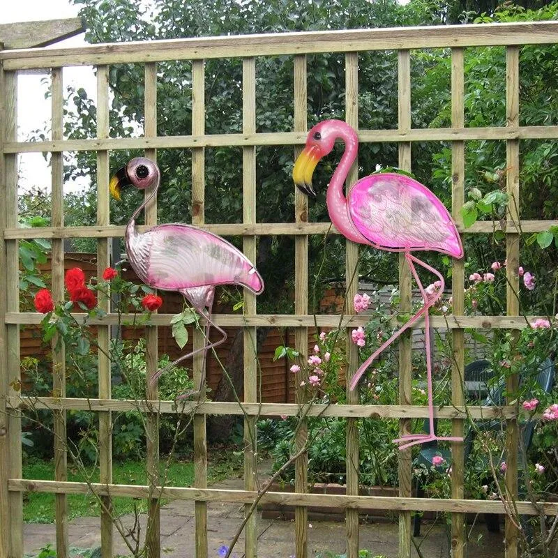 Cadeau animal fait à la main d'art mural flamant en métal Statues et sculptures d'extérieur pour la décoration de jardin Miniatures d'extérieur Ensemble de 2