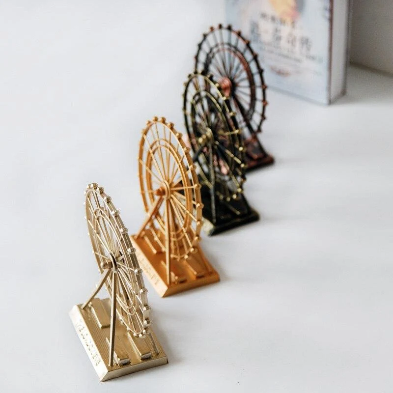 Européenne Creative Métal Grande Roue Ménage Bureau Décoration Miniature Sculpture Métal Artisanat Fer Art Rétro D