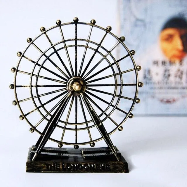 Européenne Creative Métal Grande Roue Ménage Bureau Décoration Miniature Sculpture Métal Artisanat Fer Art Rétro D