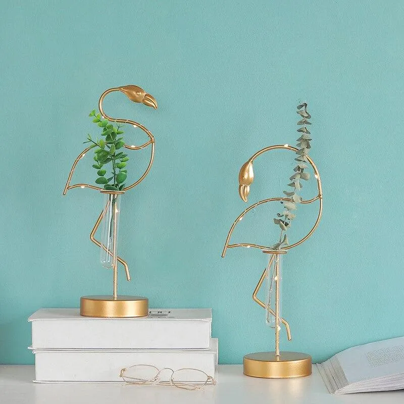 Creative Simple Moderne En Fer Forgé Flamant Doré Vase Hydroponique Ornement Flamingo Lampe Maison Bureau Décor De Bureau Artisanat Cadeau
