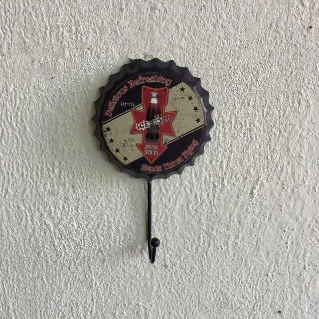 Métal Décoration Bière Cap Crochet Rétro Pendentif Créatif Bière Cap Modélisation Tenture Murale Décor Vêtements Boutique Dressing Manteau Crochet