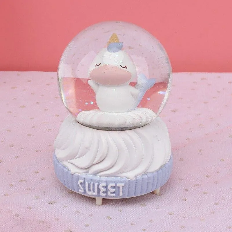 Mignon dessin animé sirène boule de cristal décoration de la maison ornement boîte à musique amour artisanat bureau étagère décoration accessoires cadeaux de mariage