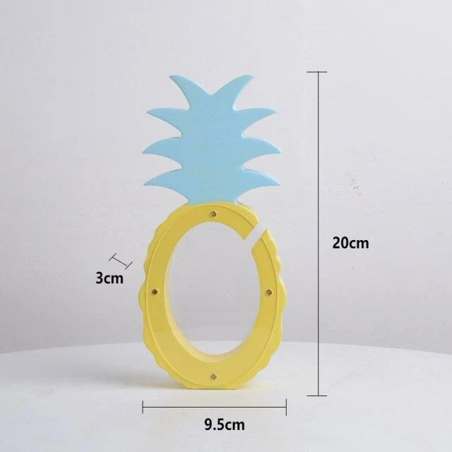 Main Freeshipping Maison Sculpture Creative Décoration de La Maison Accessoires Mignon Ananas Tirelire Photographie Props Cadeaux Pour Enfants
