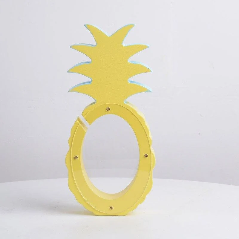 Main Freeshipping Maison Sculpture Creative Décoration de La Maison Accessoires Mignon Ananas Tirelire Photographie Props Cadeaux Pour Enfants