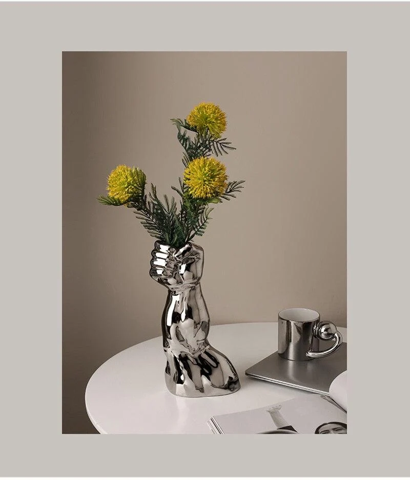 Vase européen moderne d'art de corps humain en céramique électrolytique couleur argent Arrangement de fleurs décor de bureau ornements ameublement