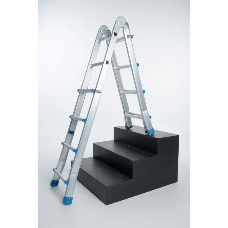 Echelle multifonction semi télescopique, hauteur 4.14m