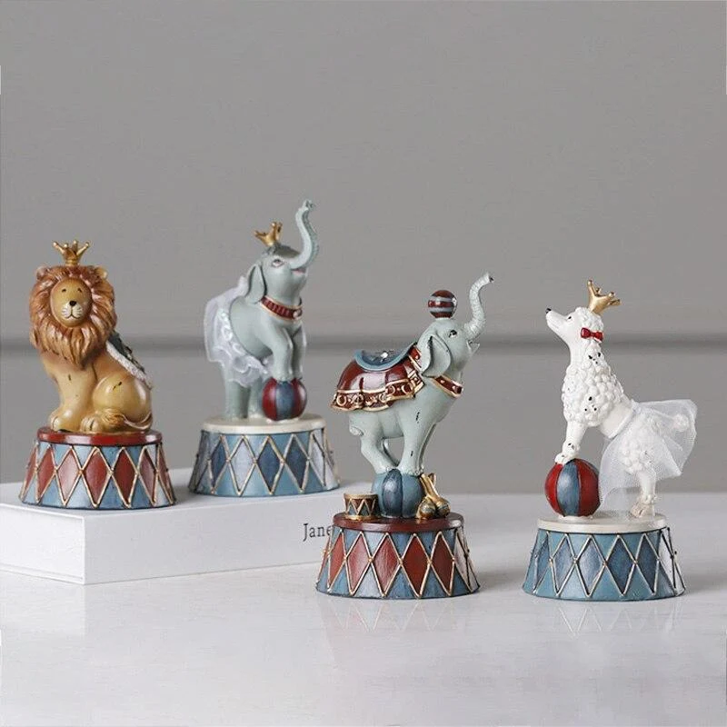 Mignon Animal Cirque Performance Miniature Modèle Figurines Drôle Couronne Éléphant Résine Ornement Bureau Décoration Accessoires Enfant Jouet