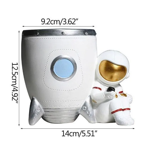 Décoration de la maison modèle Miniature décor créatif ornement porte-stylo espace hommes Figurines résine astronaute conteneur cadeaux d'anniversaire