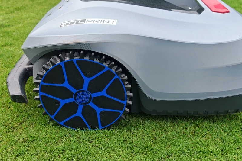Hookii Neomow X Mähroboter Performance Spikes Traktion Odometrie
