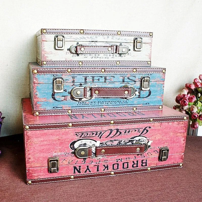 Fournitures pour la maison Décoration Boîte de rangement Valise en bois populaire Photographie Accessoires de décoration Ornements Organisateur d'affichage de salon
