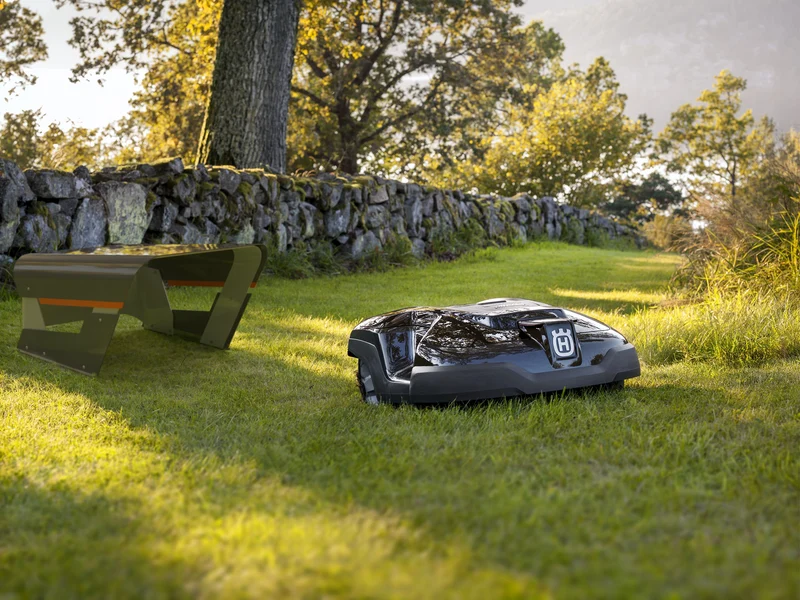 Neo Targa Custom – Garage per Husqvarna e Gardena