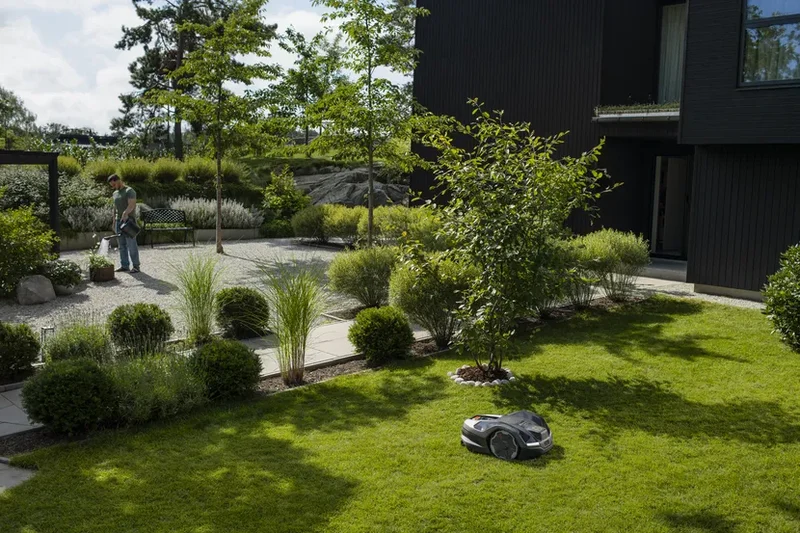 Robot de tonte 410XE NERA Husqvarna