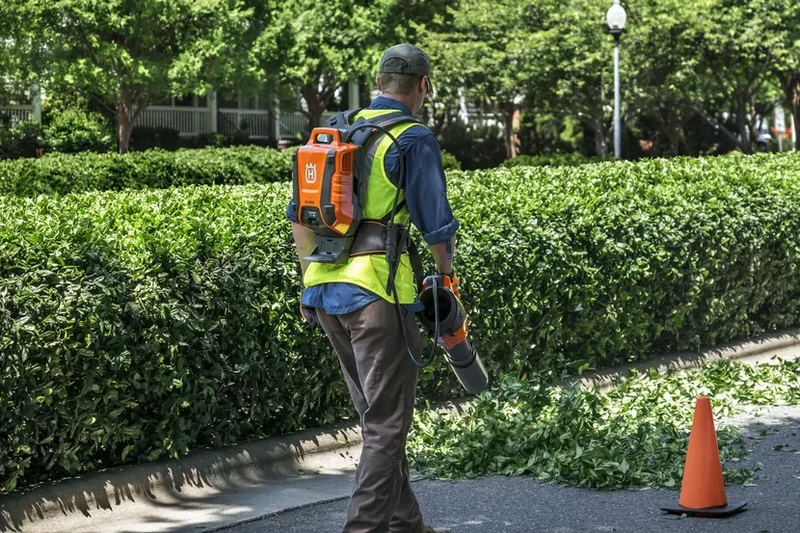 Batterie à dos professionnelle HUSQVARNA BLi950X avec harnais