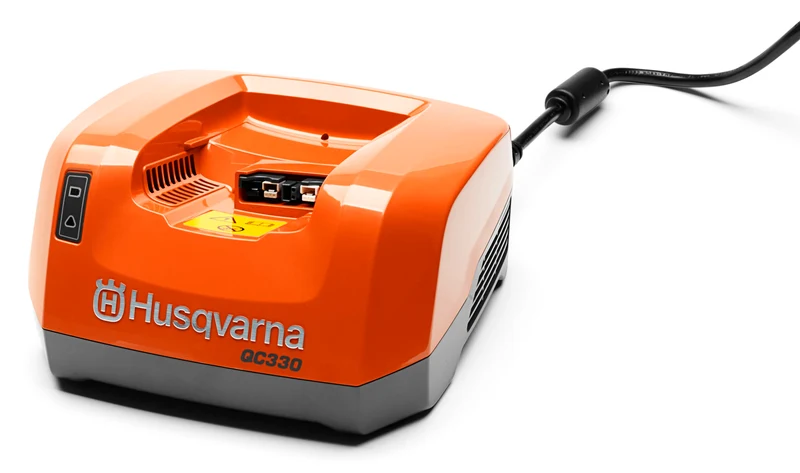 CHARGEUR HUSQVARNA QC330