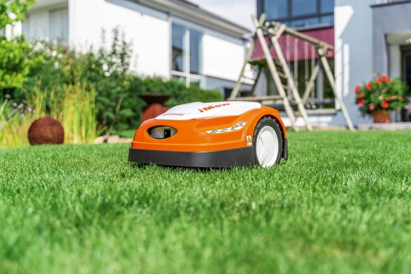 Robot tondeuse STIHL RMI 422