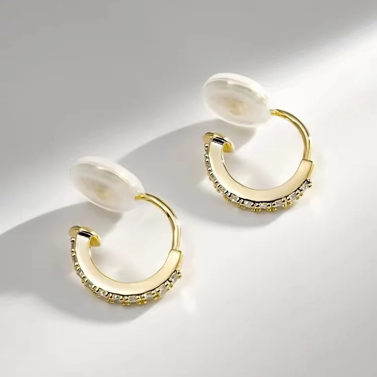 Simple Daily Exquisite Small Ear Clip One-piece Painless