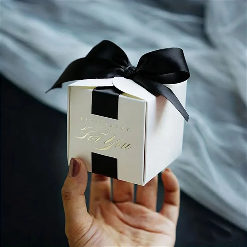Wedding & Party Favor Gift Box