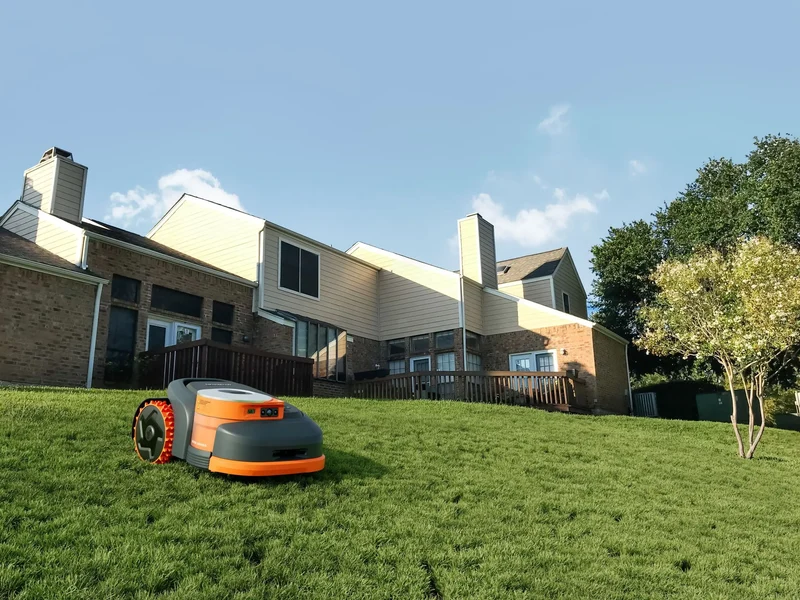 Segway Navimow H220 LiDAR Robotic Lawn Mower