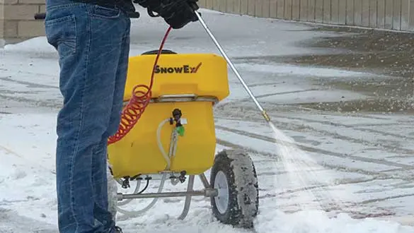 SnowEx WALK BEHIND SPRAYER 12 Gallon